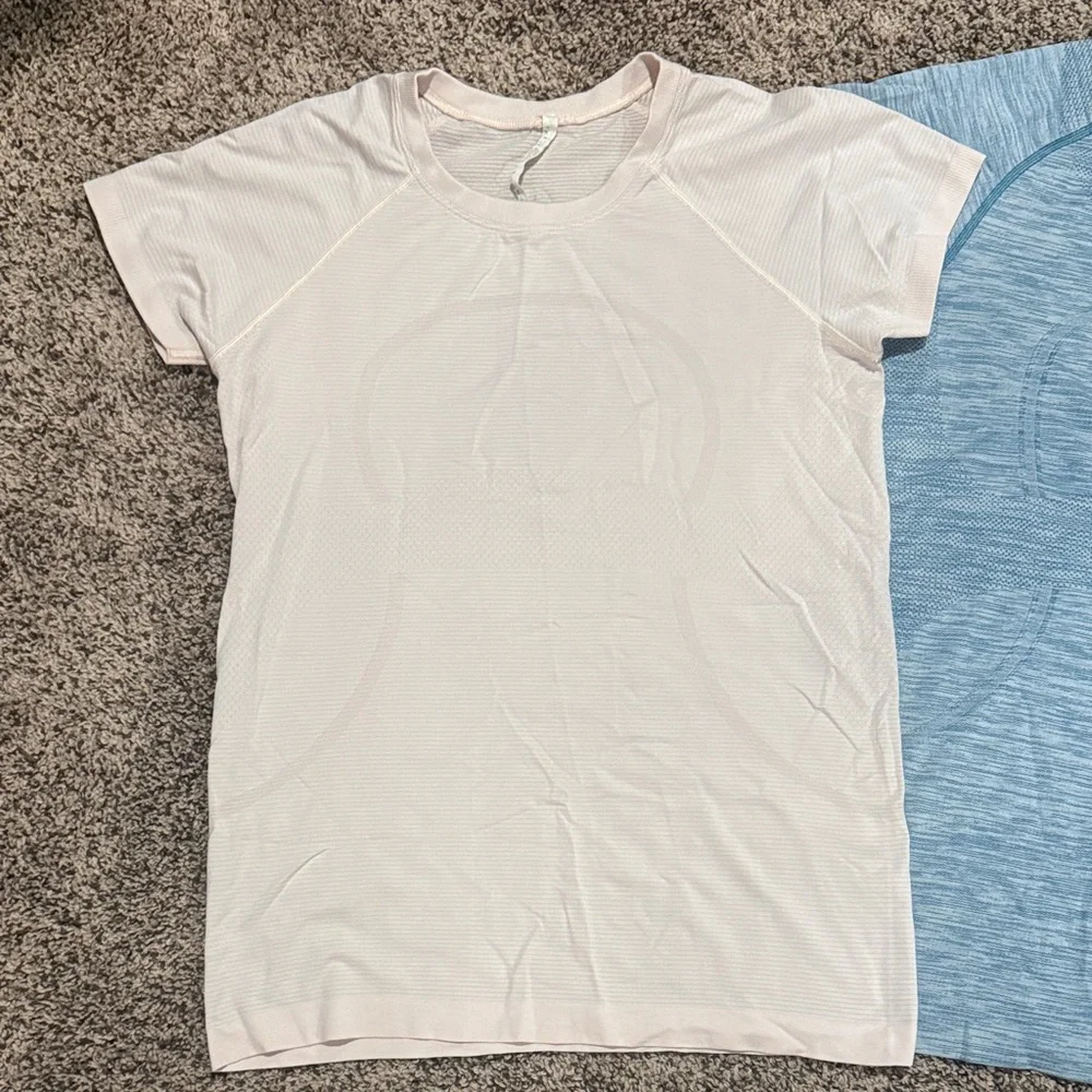 Lululemon Swiftly Tech Shirt Set, Womens Size 10 - Picture 2 of 7